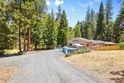 4300 Pleasant Creek Road, Rogue River, OR 97537 - Photo 38