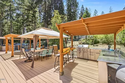 4300 Pleasant Creek Road, Rogue River, OR 97537 - Photo 4