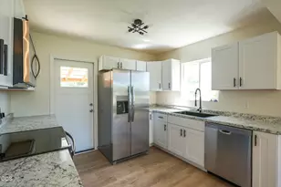 2172 17th St, North Bend, OR 97459 - Photo 32