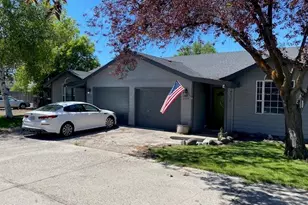 2334 NW McDougal Ct, Prineville, OR 97754 - Photo 4