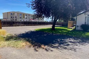 2334 NW McDougal Ct, Prineville, OR 97754 - Photo 8