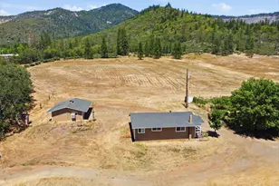 8960 N Applegate Rd, Grants Pass, OR 97527 - Photo 32