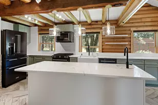 69566 Paint Brush Ln, Sisters, OR 97759 - Photo 12