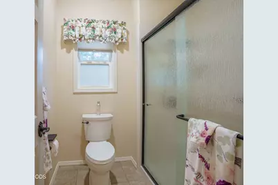912 Mountain View Drive, Medford, OR 97504 - Photo 16