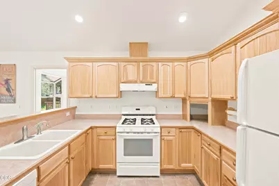 56718 Bandley Road, Bend, OR 97707 - Photo 14