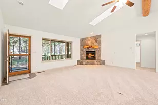 56718 Bandley Rd, Bend, OR 97707 - Photo 12