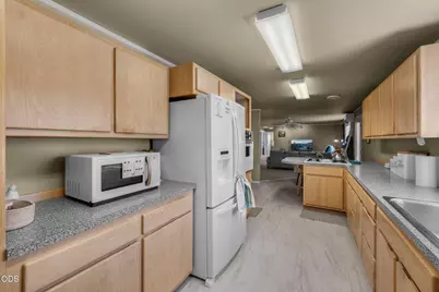 3099 NW Williams Way, Redmond, OR 97756 - Photo 12