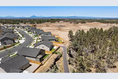 2347 NW Upas Way, Redmond, OR 97756 - Photo 36