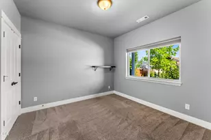 2113 SE Kayleigh Way, Grants Pass, OR 97526 - Photo 18