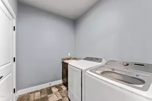 2113 SE Kayleigh Way, Grants Pass, OR 97526 - Photo 20