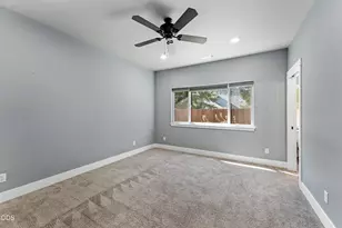 2113 SE Kayleigh Way, Grants Pass, OR 97526 - Photo 12