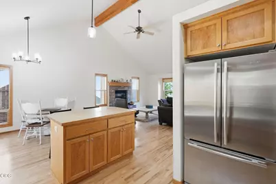 19905 Antler Point Drive, Bend, OR 97702 - Photo 8