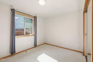 19905 Antler Point Dr, Bend, OR 97702 - Photo 12