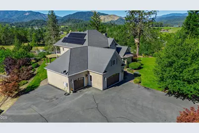 191 Foxwood Drive, Grants Pass, OR 97527 - Photo 58