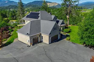 191 Foxwood Dr, Grants Pass, OR 97527 - Photo 58