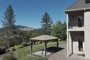 191 Foxwood Dr, Grants Pass, OR 97527 - Photo 44