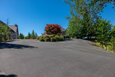 191 Foxwood Drive, Grants Pass, OR 97527 - Photo 56