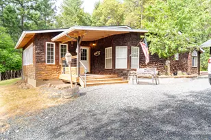 271 Highwood, Grants Pass, OR 97527 - Photo 6