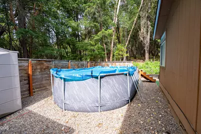 271 Highwood, Grants Pass, OR 97527 - Photo 64