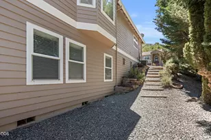 4643 Hathaway Dr, Medford, OR 97504 - Photo 32
