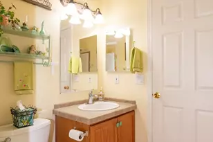 219 NW Creekside Dr, Grants Pass, OR 97526 - Photo 26
