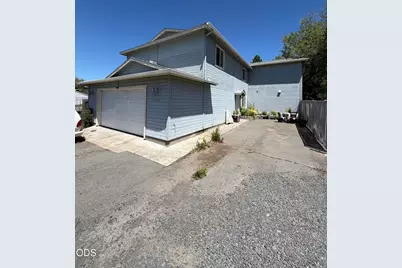 2055 Oregon Avenue, Klamath Falls, OR 97601 - Photo 2