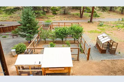 11550 Simpson Canyon Road, Klamath Falls, OR 97601 - Photo 100