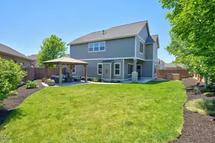 21394 NE Nolan Ct, Bend, OR 97701 - Photo 22