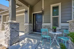 21394 NE Nolan Ct, Bend, OR 97701 - Photo 6
