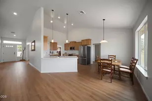 5101 SE Dixon Dr, Madras, OR 97741 - Photo 8