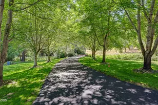 4244 Griffin Creek Rd, Medford, OR 97501 - Photo 4