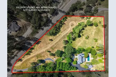 4244 Griffin Creek Road, Medford, OR 97501 - Photo 2