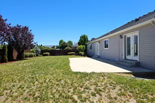 5545 Sturdivant, Klamath Falls, OR 97603 - Photo 2