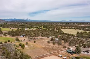 22305 Neff Rd, Bend, OR 97701 - Photo 10