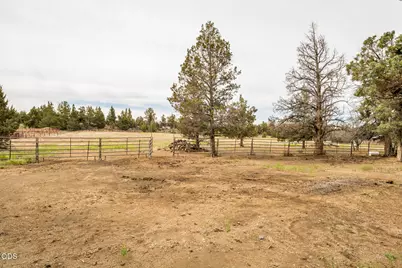 22305 Neff Road, Bend, OR 97701 - Photo 40