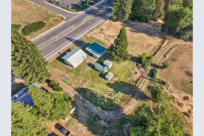 4082 Table Rock Road, Central Point, OR 97502 - Photo 14