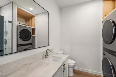 196 Gangnes Drive, Talent, OR 97540 - Photo 14