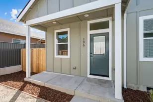196 Gangnes Dr, Talent, OR 97540 - Photo 1