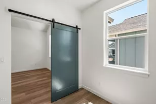 202 Gangnes Dr, Talent, OR 97540 - Photo 12
