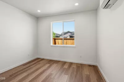 204 Gangnes Drive, Talent, OR 97540 - Photo 10