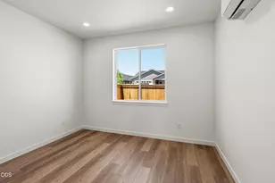 204 Gangnes Dr, Talent, OR 97540 - Photo 10