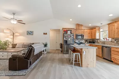 1017 NE Crista Court, Prineville, OR 97754 - Photo 10