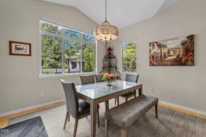 19465 Ironwood Circle, Bend, OR 97702 - Photo 10