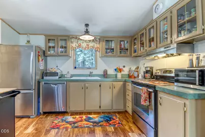 15869 Burlwood Lane, La Pine, OR 97739 - Photo 10