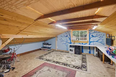 565 Henley Way, Ashland, OR 97520 - Photo 42