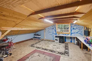 565 Henley Way, Ashland, OR 97520 - Photo 42