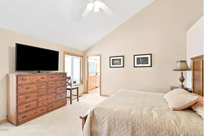 20490 Timberline Court, Bend, OR 97702 - Photo 14