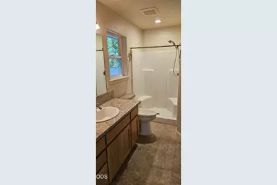 1296 Fruitdale Drive, Grants Pass, OR 97527 - Photo 14