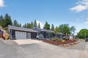 203 N Humbolt St, Canyon City, OR 97820 - Photo 1