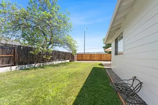 1699 Husker Butte Ln, Medford, OR 97504 - Photo 40